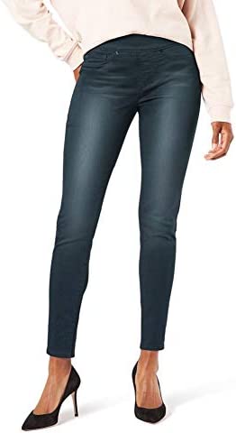 Signature by Levi Strauss & Co. Gold Label Women’s Totally Shaping Pull-on Skinny Jeans (Standard and Plus)