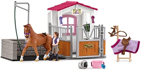 Schleich Horse Club 13-Piece Toy for Girls and Boys Ages 5+, Horse Wash Area with Stall (72177)