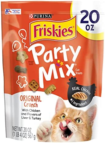 Friskies Purina Made in USA Facilities Cat Treats, Party Mix Original Crunch – 20 oz. Pouch